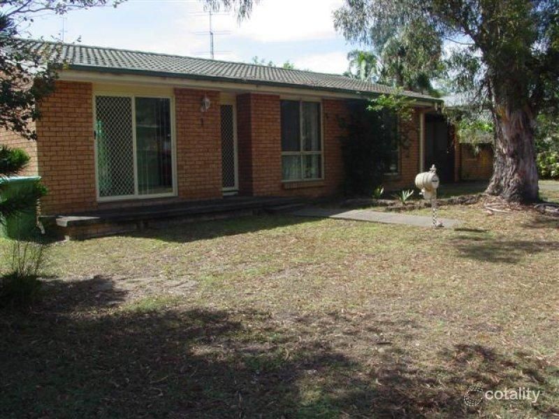 1 Ansell Cl, Chittaway Point, NSW 2261