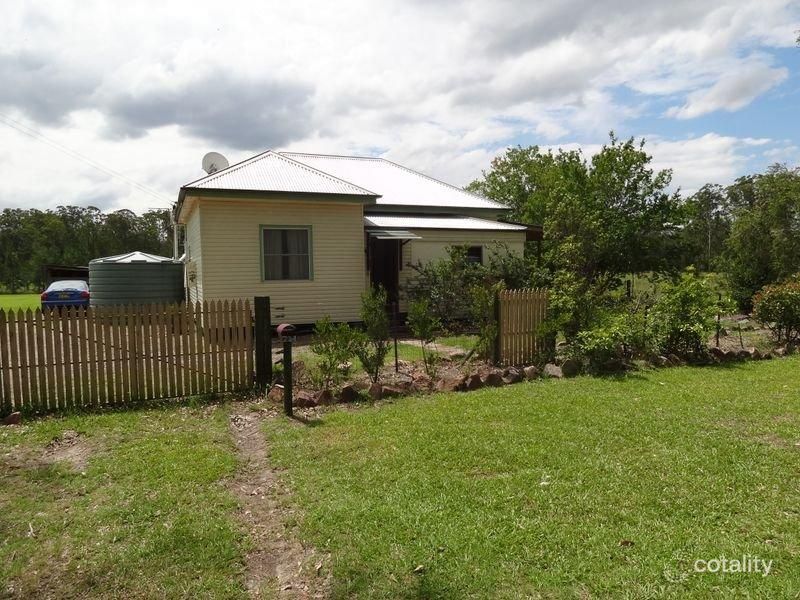 739 The Bucketts Way, Limeburners Creek, NSW 2324