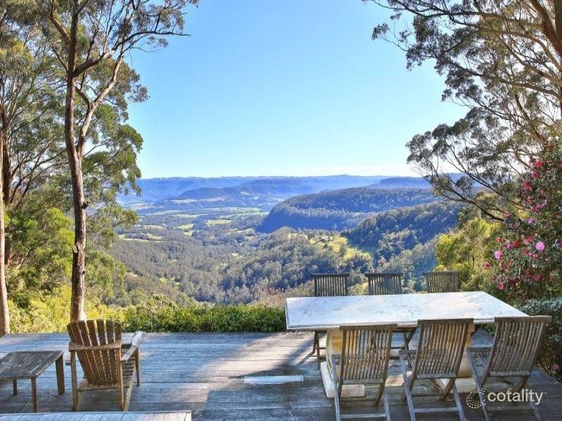 5 Tourist Rd, Beaumont, NSW 2577
