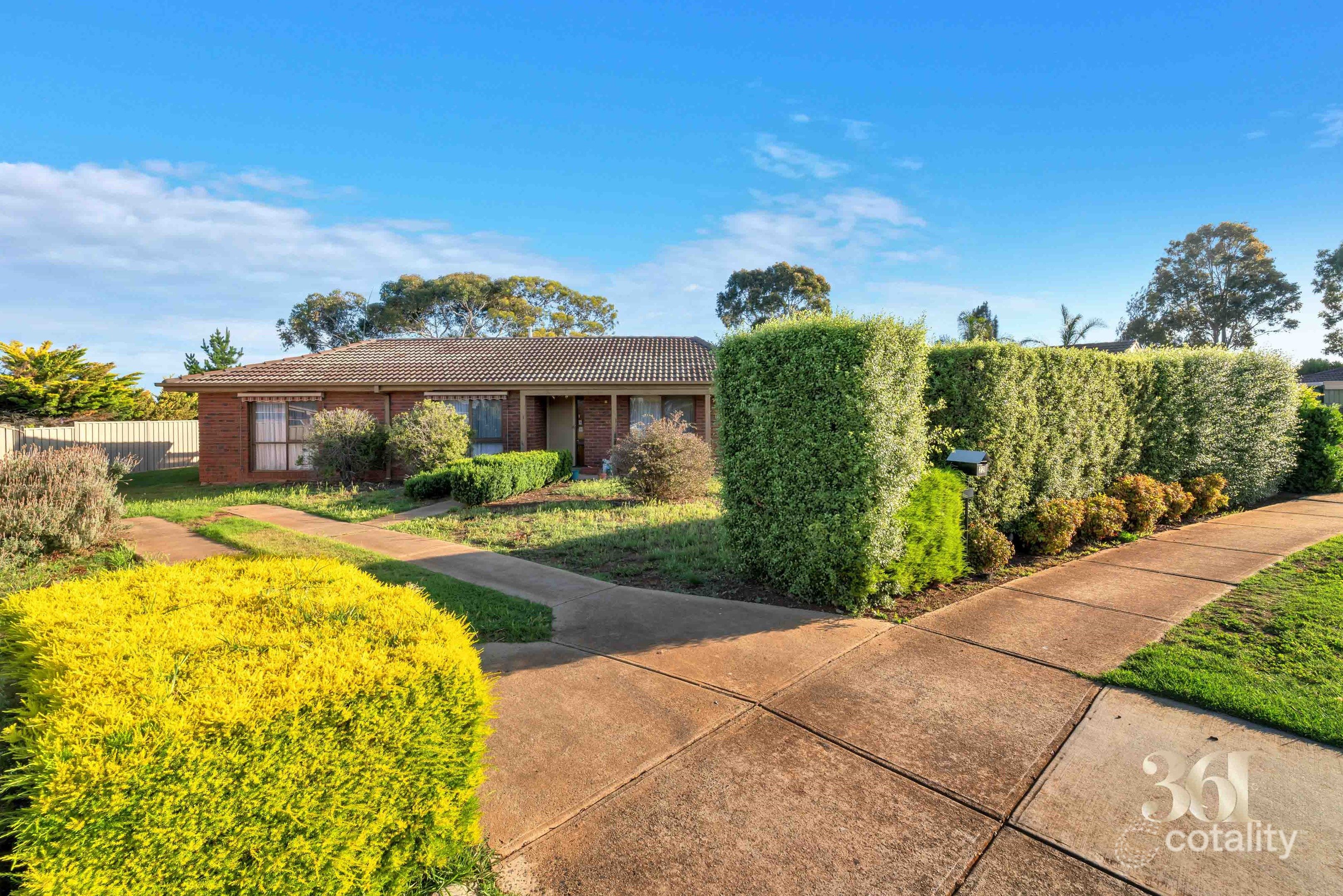 22 Chelmsford Way, Melton West, VIC 3337
