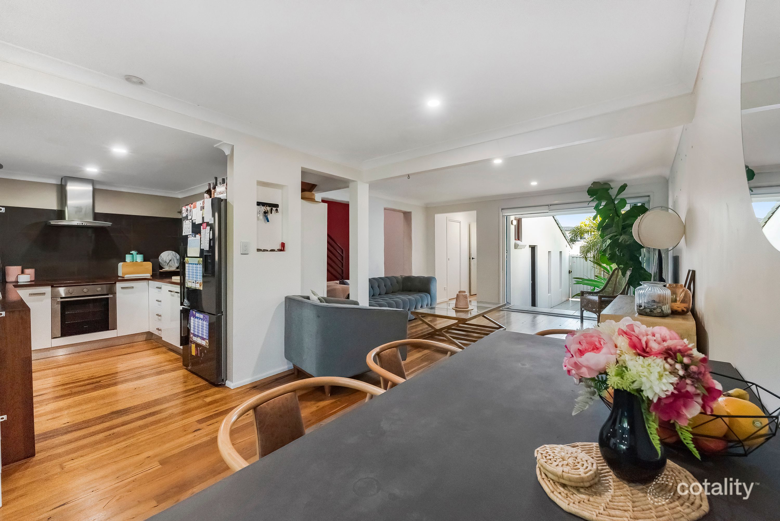 3/2-34 Karbunya St, Mermaid Waters, QLD 4218