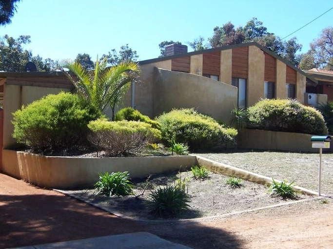 9 Banksia Rd, Walliston, WA 6076