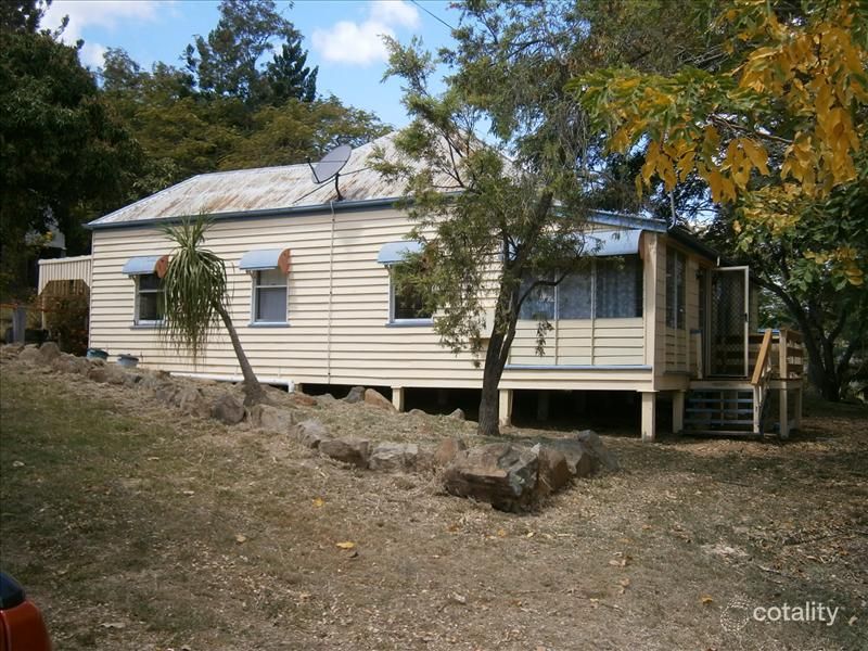 58 Dee St, Mount Morgan, QLD 4714