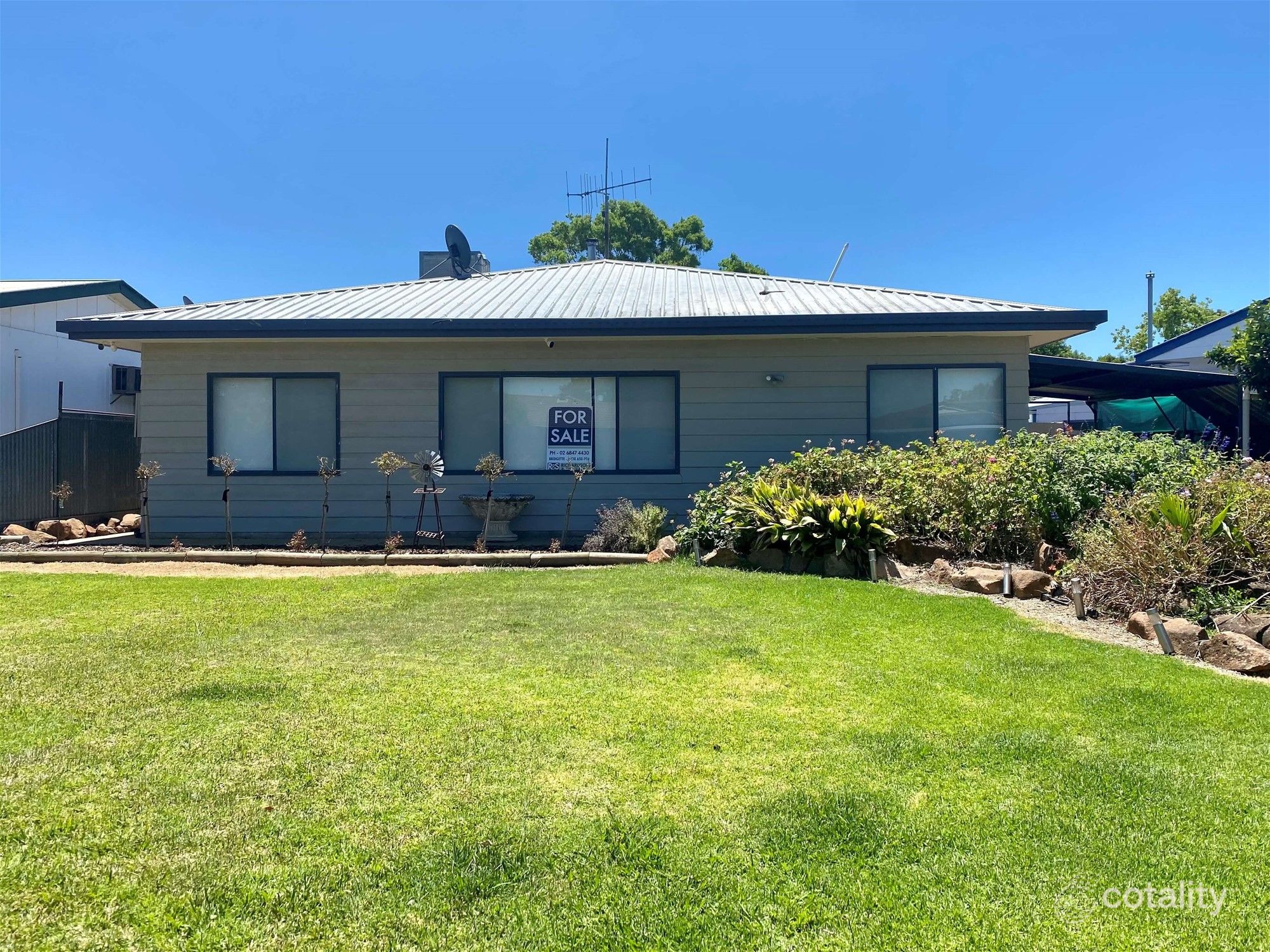 19 Oxley Pde, Warren, NSW 2824