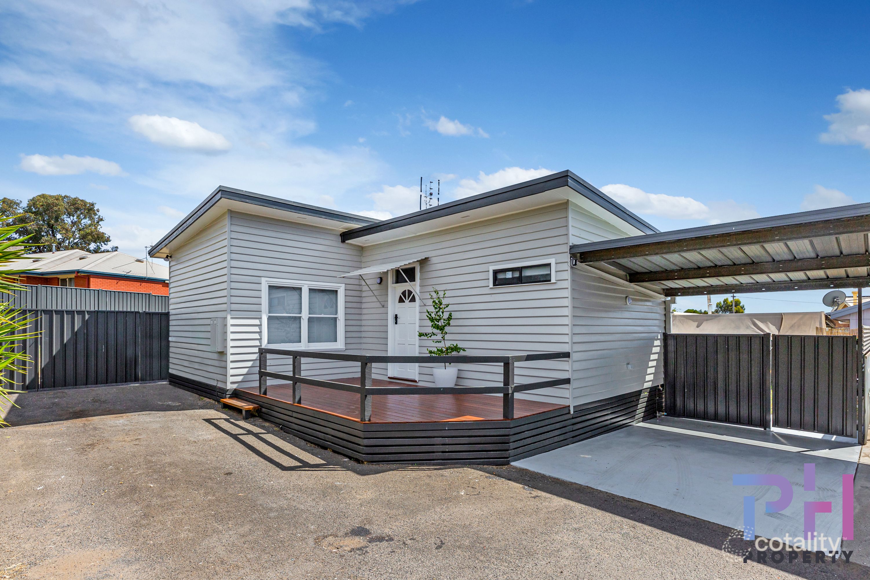 2/12 Sparrowhawk Rd, Long Gully, VIC 3550