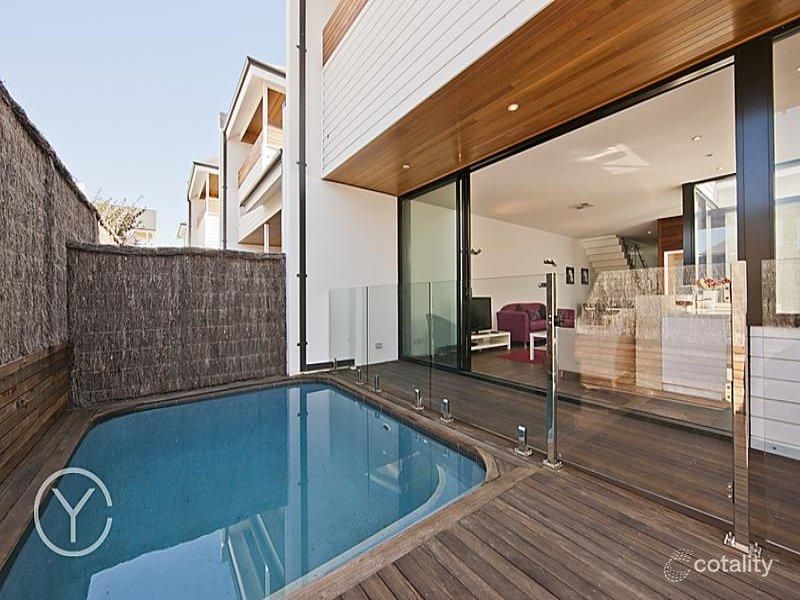 12 Heywood Lane, North Coogee, WA 6163