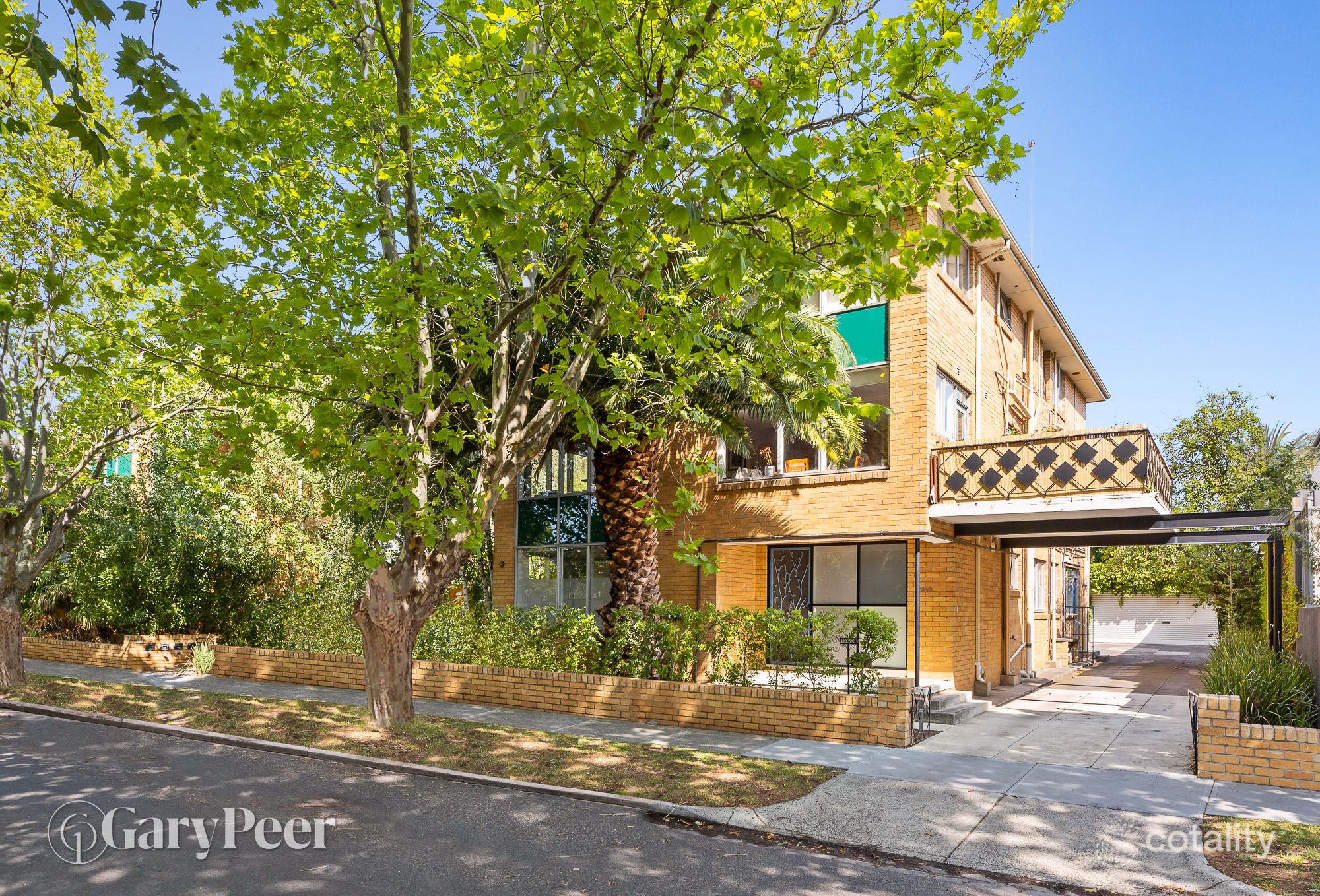 13a/3 Wimbledon Ave, Elwood, VIC 3184