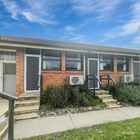 2/24 Mittagang Rd, Cooma, NSW 2630