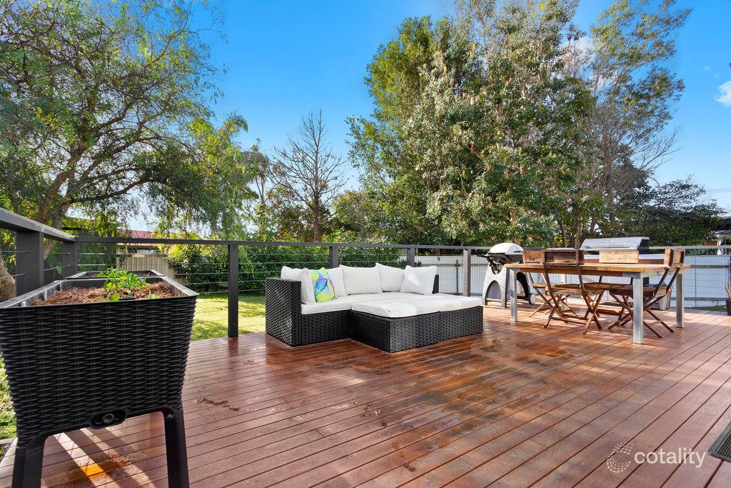 74 Ainslie Pde, Tomakin, NSW 2537