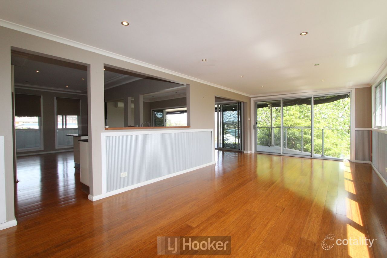 83 Thompson Rd, Speers Point, NSW 2284