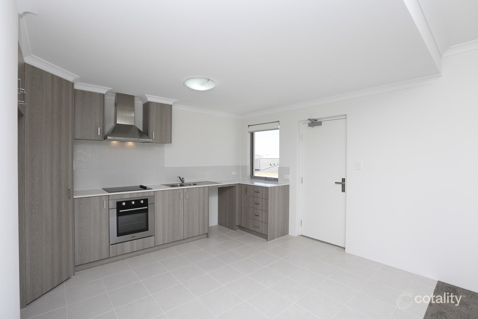 26/2 Royston Link, Butler, WA 6036