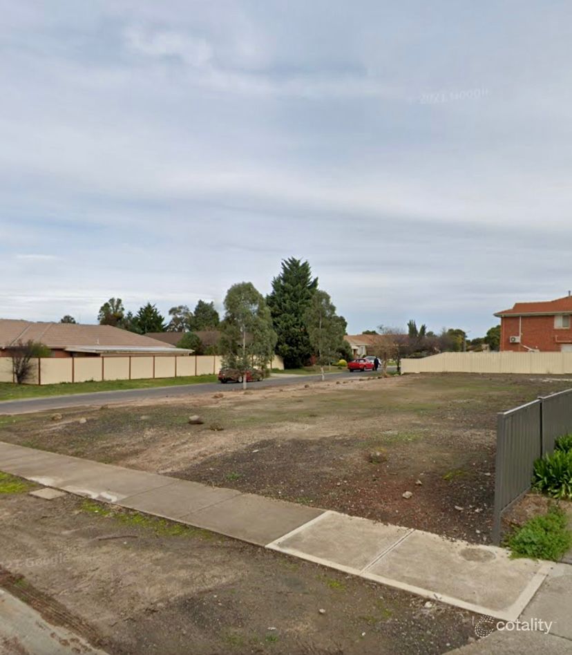 3 Stagecoach Cres, Sydenham, VIC 3037