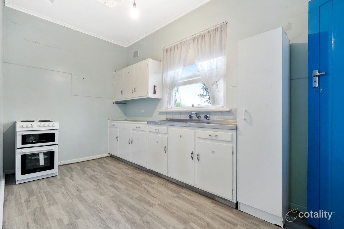 19 Hewitt Rd, Elizabeth South, SA 5112