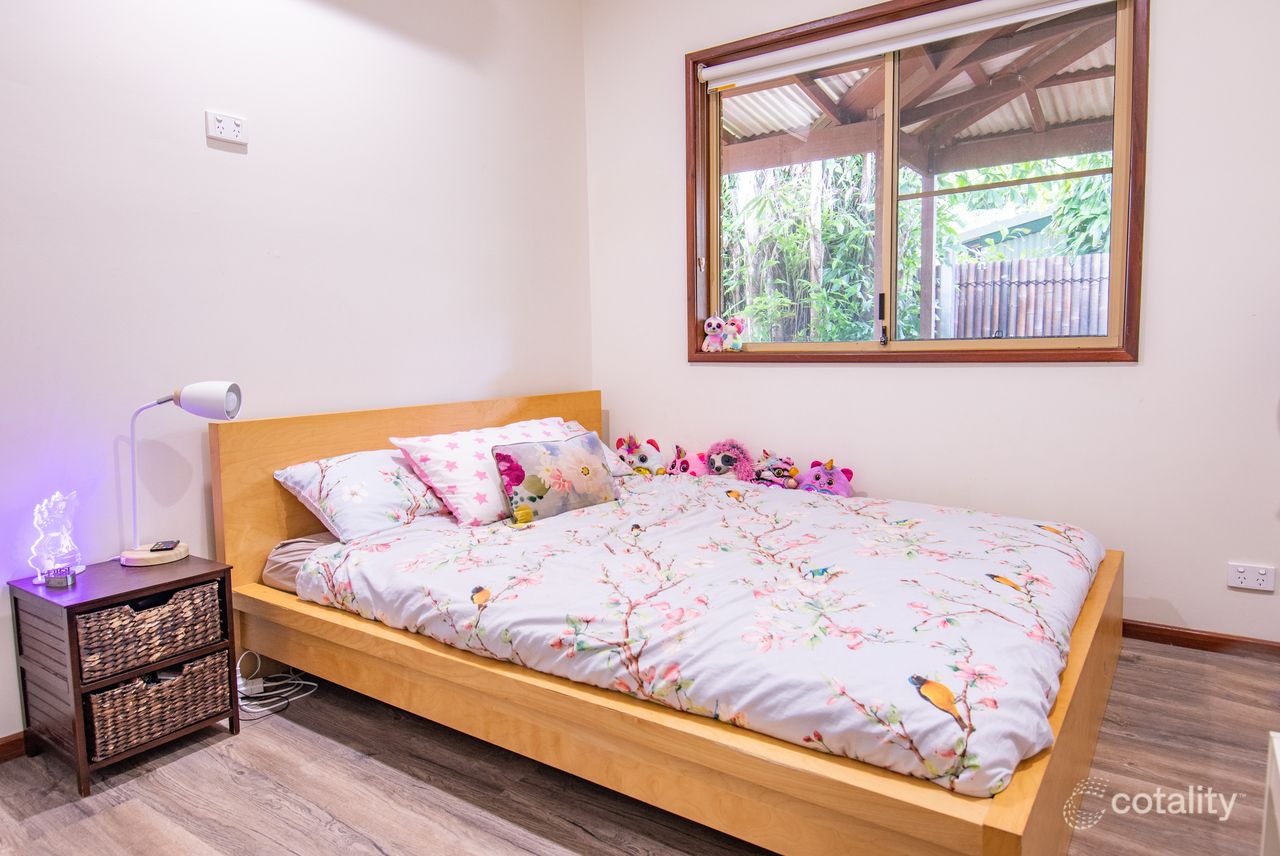 8a Hawkes Pl, Cable Beach, WA 6726