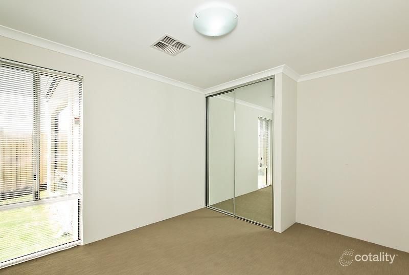 1/18 Melksham Way, Butler, WA 6036