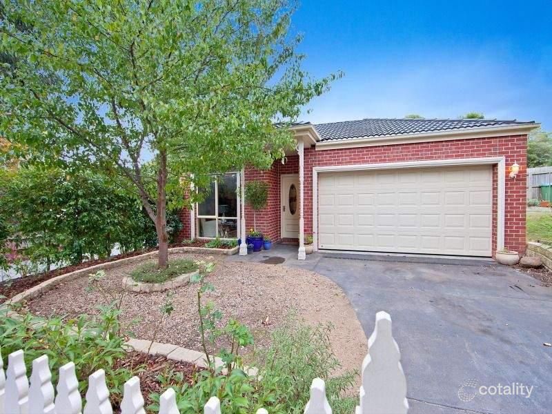 1/2 Seymour Ave, Mount Eliza, VIC 3930