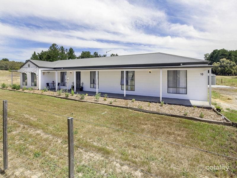 10 Drummond St, Scarsdale, VIC 3351