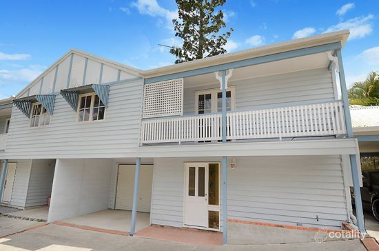 2/18 Raff Ave, Holland Park, QLD 4121