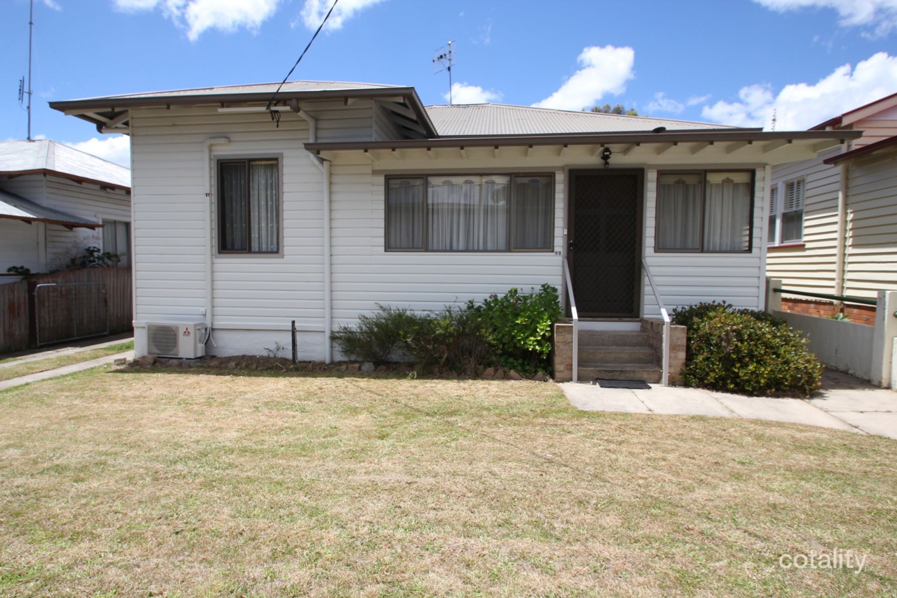 82 High St, Tenterfield, NSW 2372