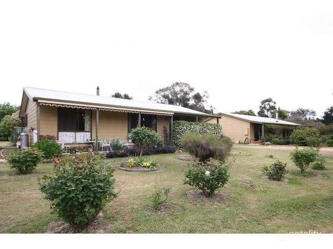 48 Kent Dr, Haddon, VIC 3351