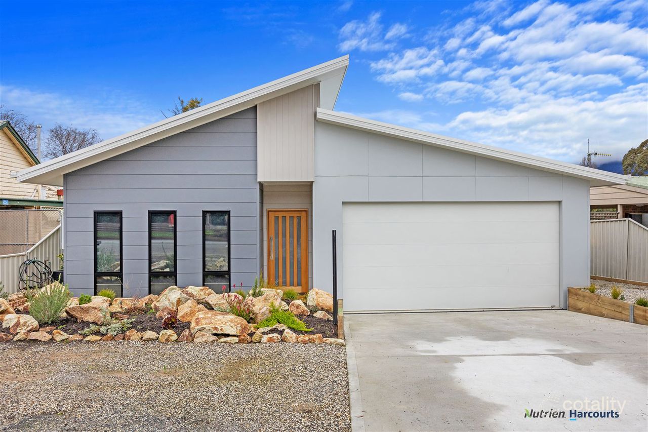 9 High St, Eildon, VIC 3713