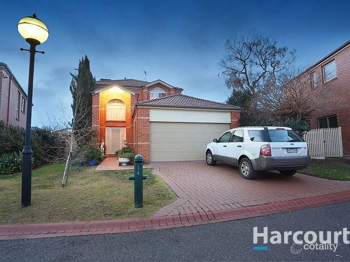 14 Hummingbird Pl, South Morang, VIC 3752