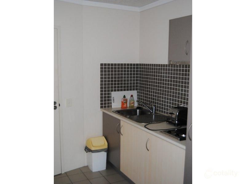 118/25 Lake Orr Dr, Robina, QLD 4226