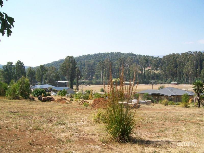 7 Mt Kitchener Ave, Marysville, VIC 3779