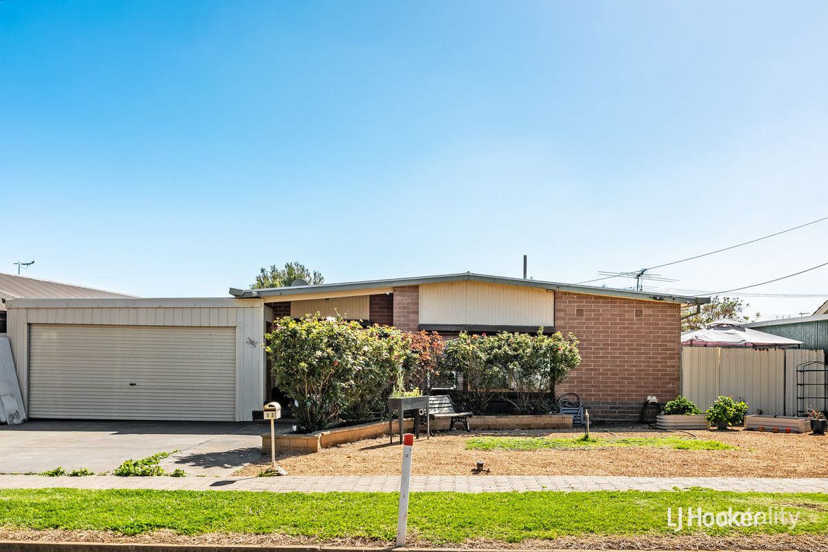 32 Hooper Rd, Smithfield Plains, SA 5114