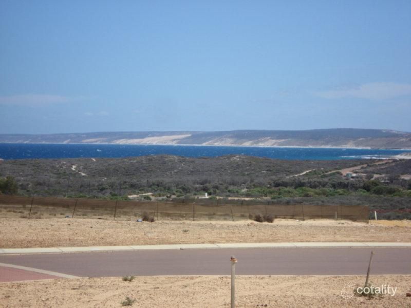 2 Darwinia Dr, Kalbarri, WA 6536