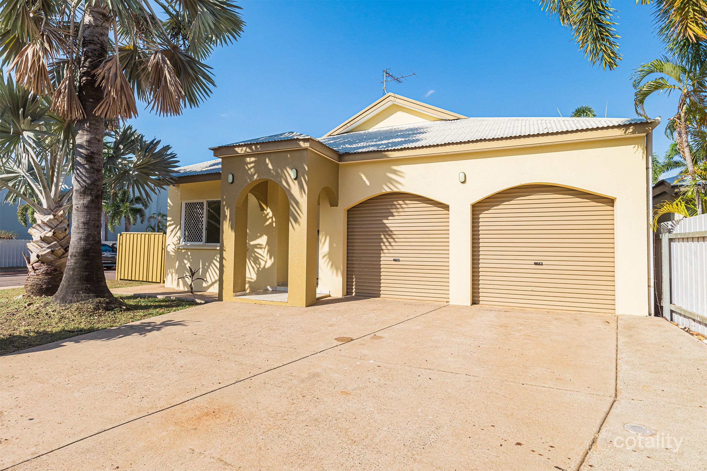 13 Sunset Dr, Coconut Grove, NT 0810