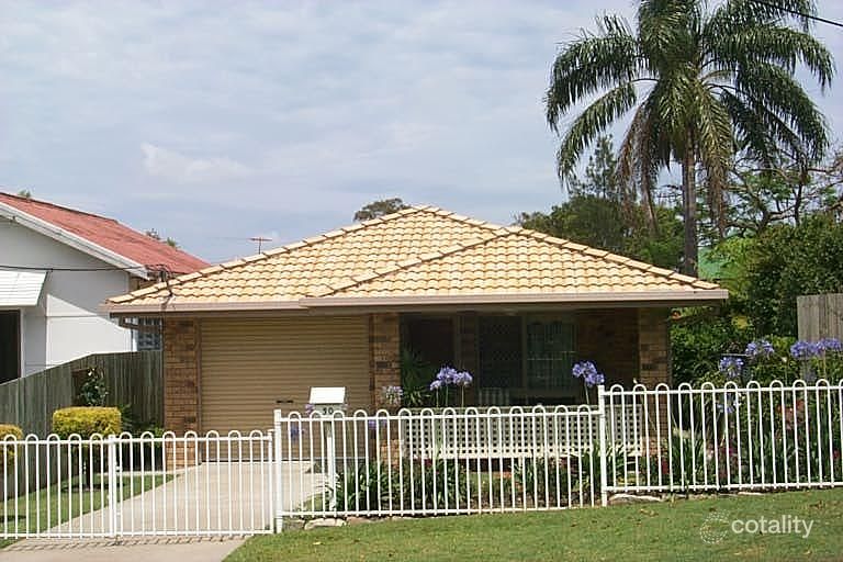 30 Allen St, Wynnum, QLD 4178