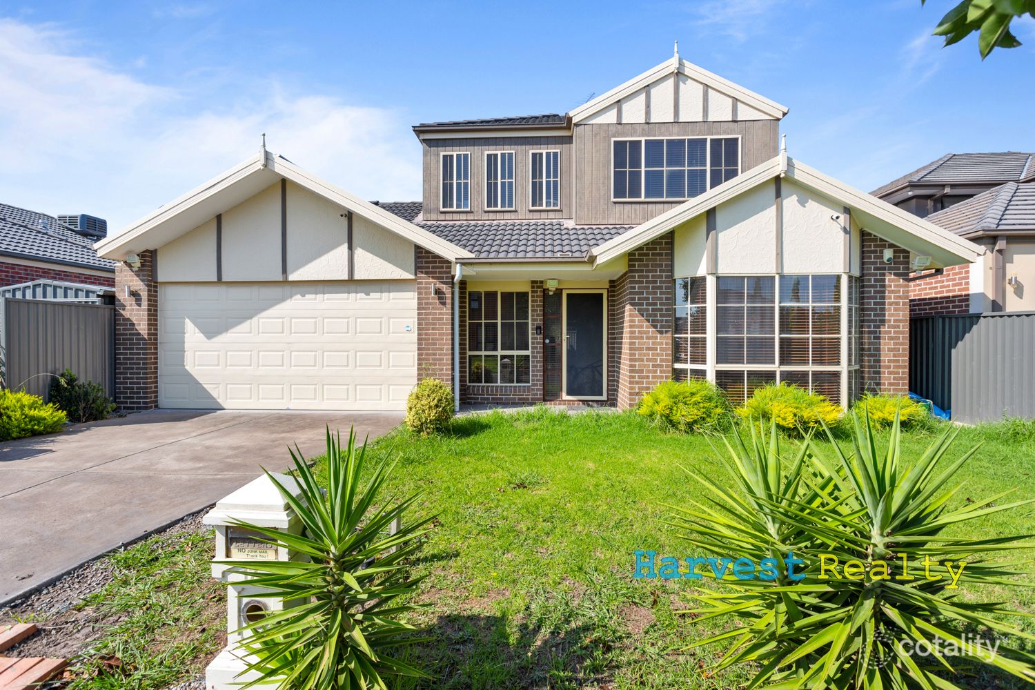 17 Parmentier Way, Pakenham, VIC 3810