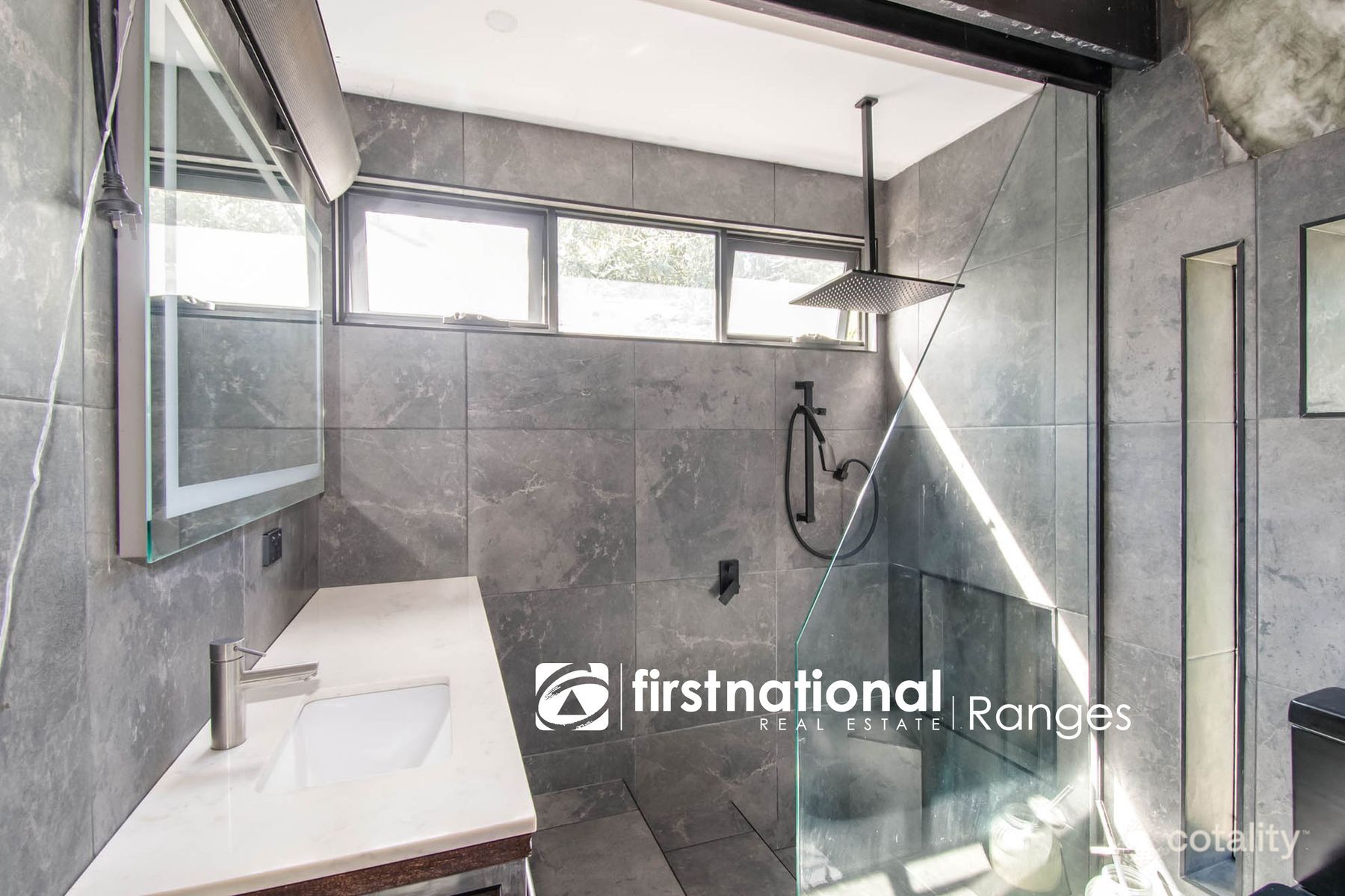 46 Monbulk Rd, Belgrave, VIC 3160