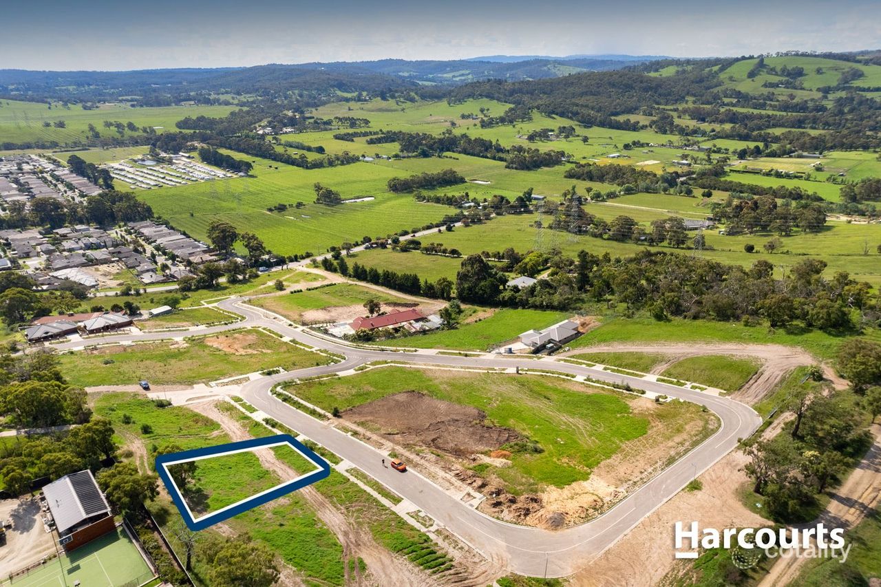 33 Blessing Rise, Pakenham, VIC 3810