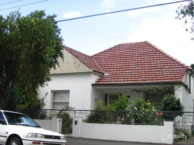 111 Duntroon St, Hurlstone Park, NSW 2193