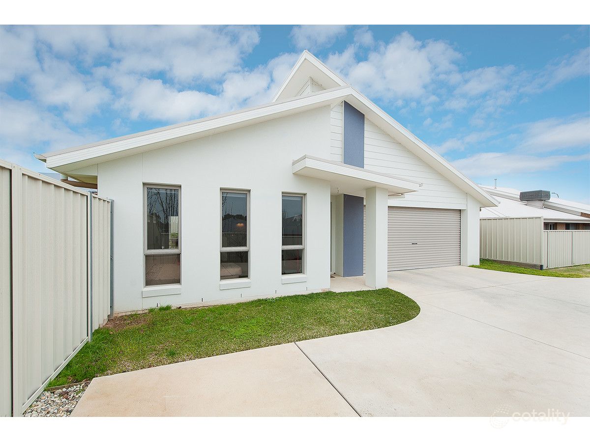 2/32 Whitton Dr, Thurgoona, NSW 2640