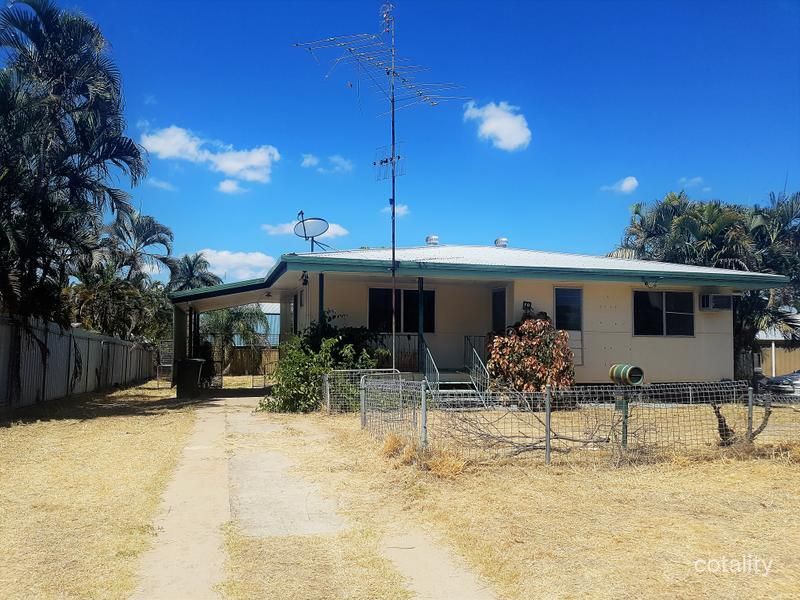 18 Stephenson St, Moura, QLD 4718