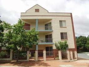 1/1 Port Jackson Cct, Phillip, ACT 2606