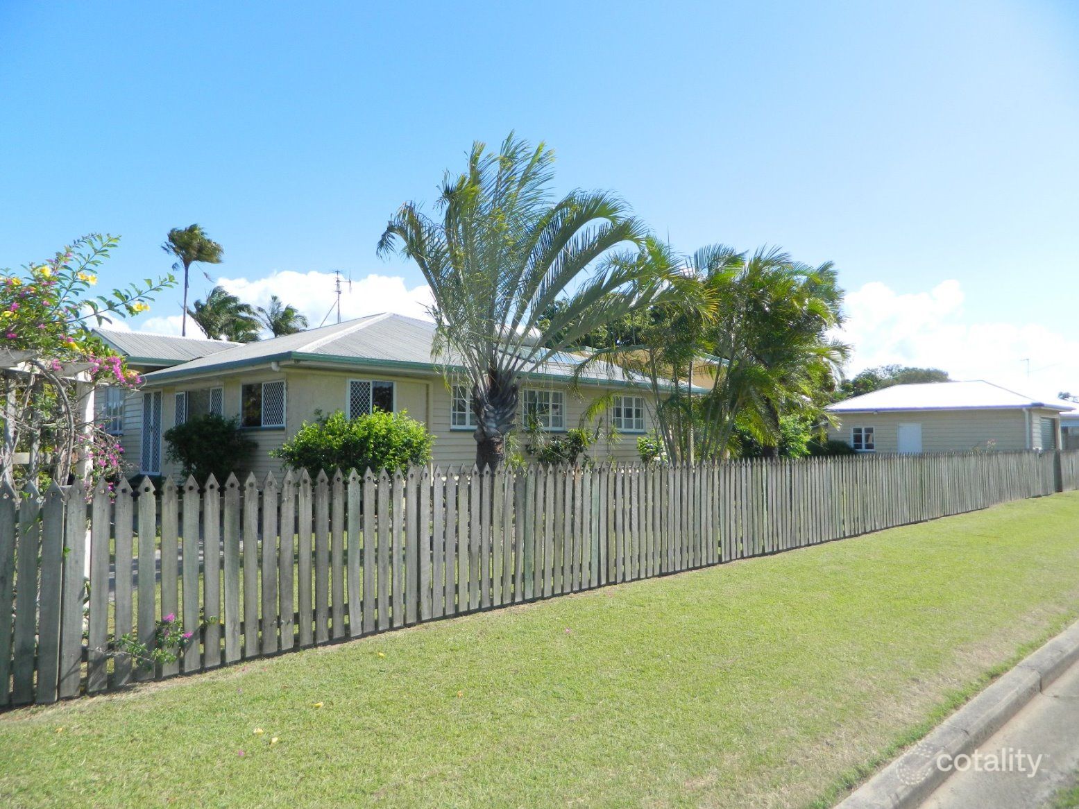 51 Boundary St, Walkervale, QLD 4670