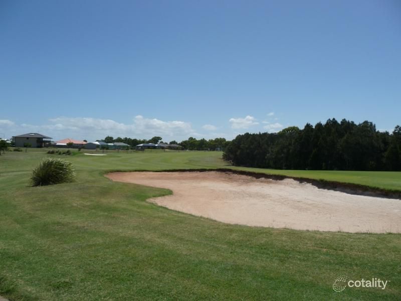12 Belmonte Dr, Coral Cove, QLD 4670