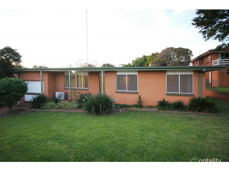 3 Mcallister Ct, East Toowoomba, QLD 4350