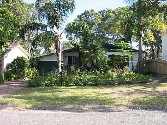 20 Kawana Ave, Blue Haven, NSW 2262