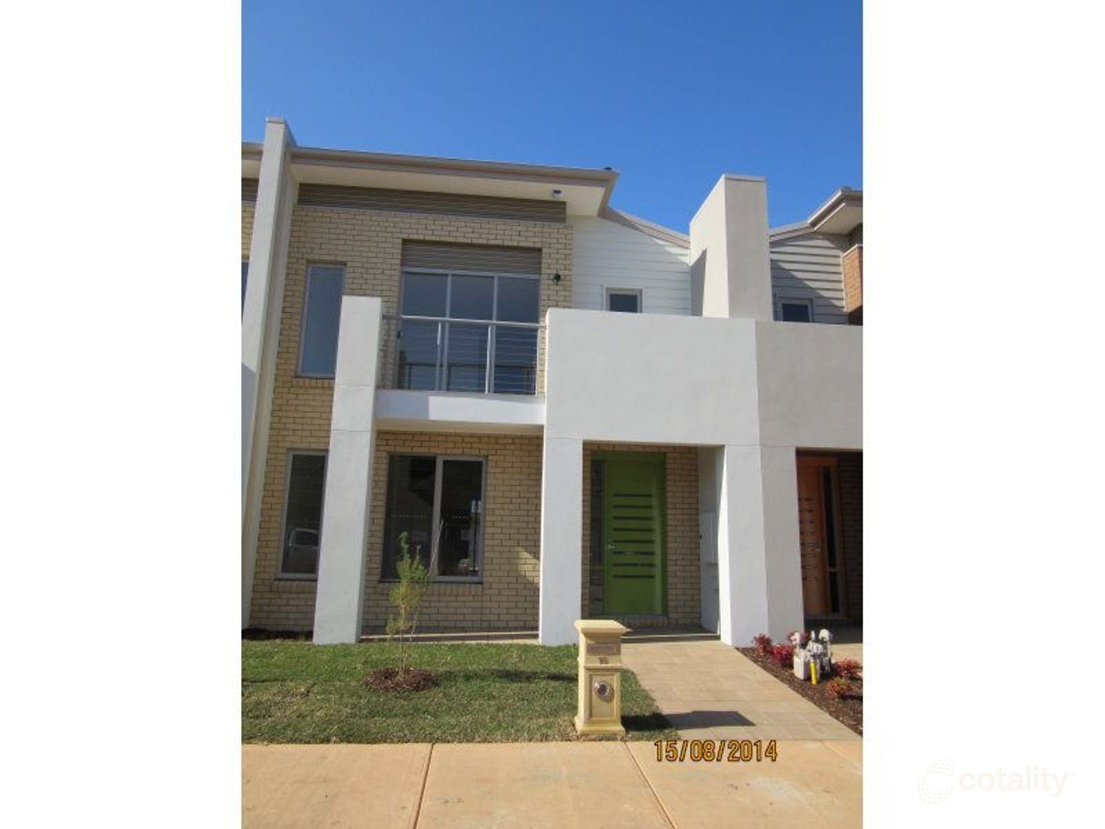 4 Broadbeach Cct, Point Cook, VIC 3030