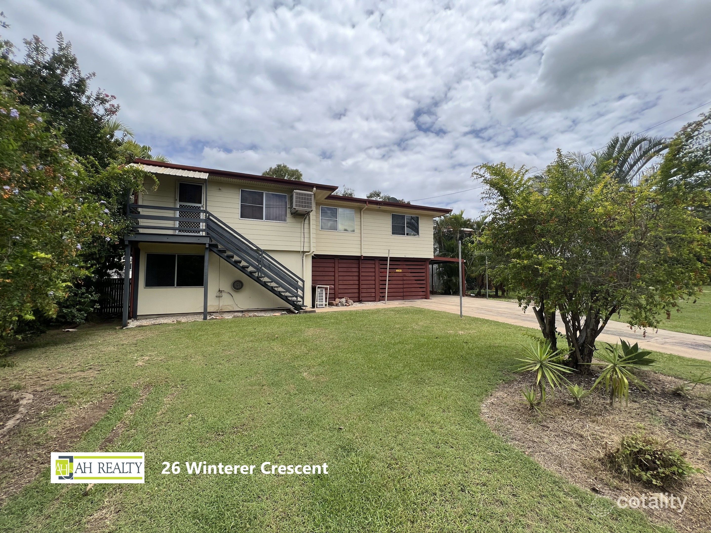26 Winterer Cres, Dysart, QLD 4745