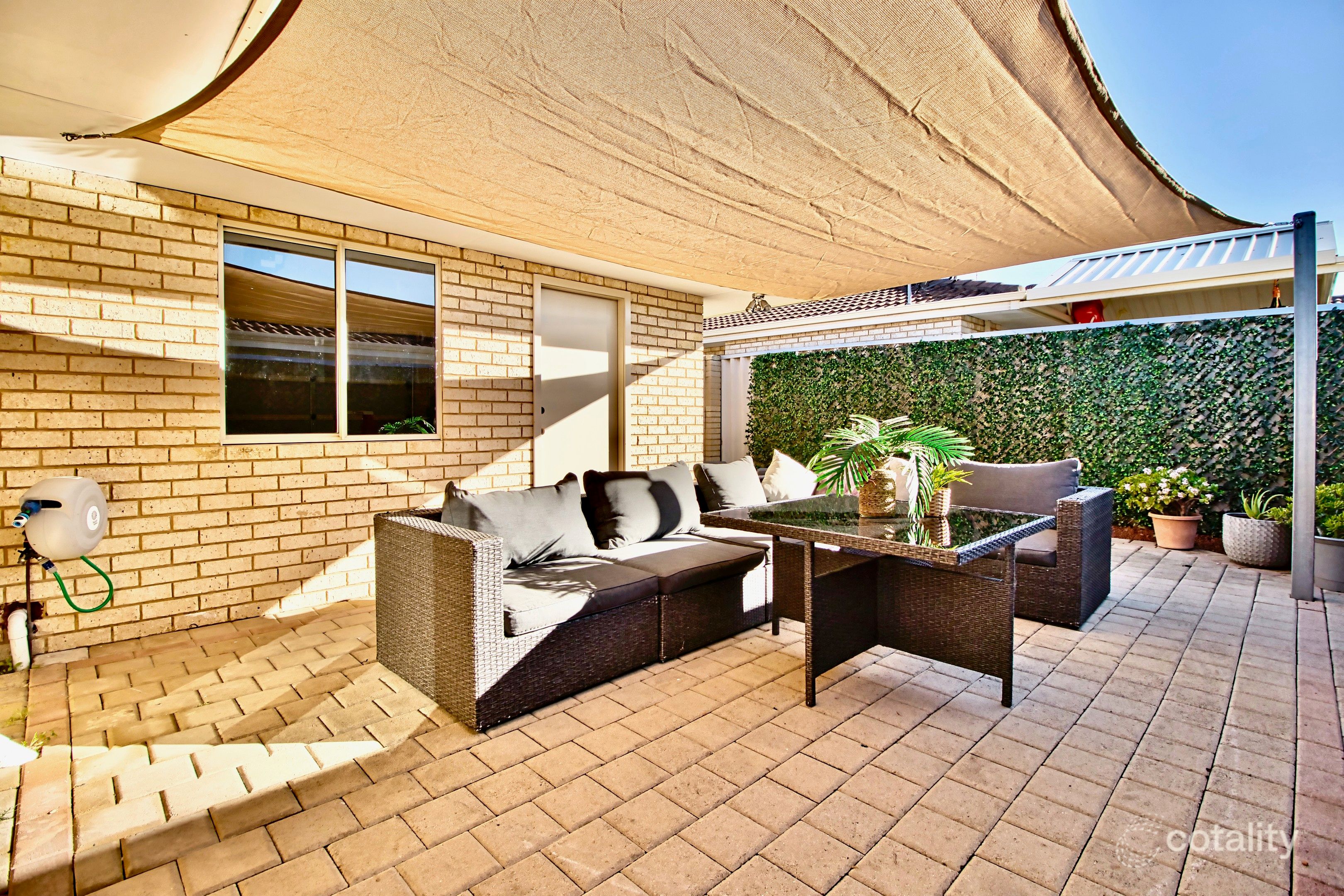 1 Walker Ave, Rockingham, WA 6168