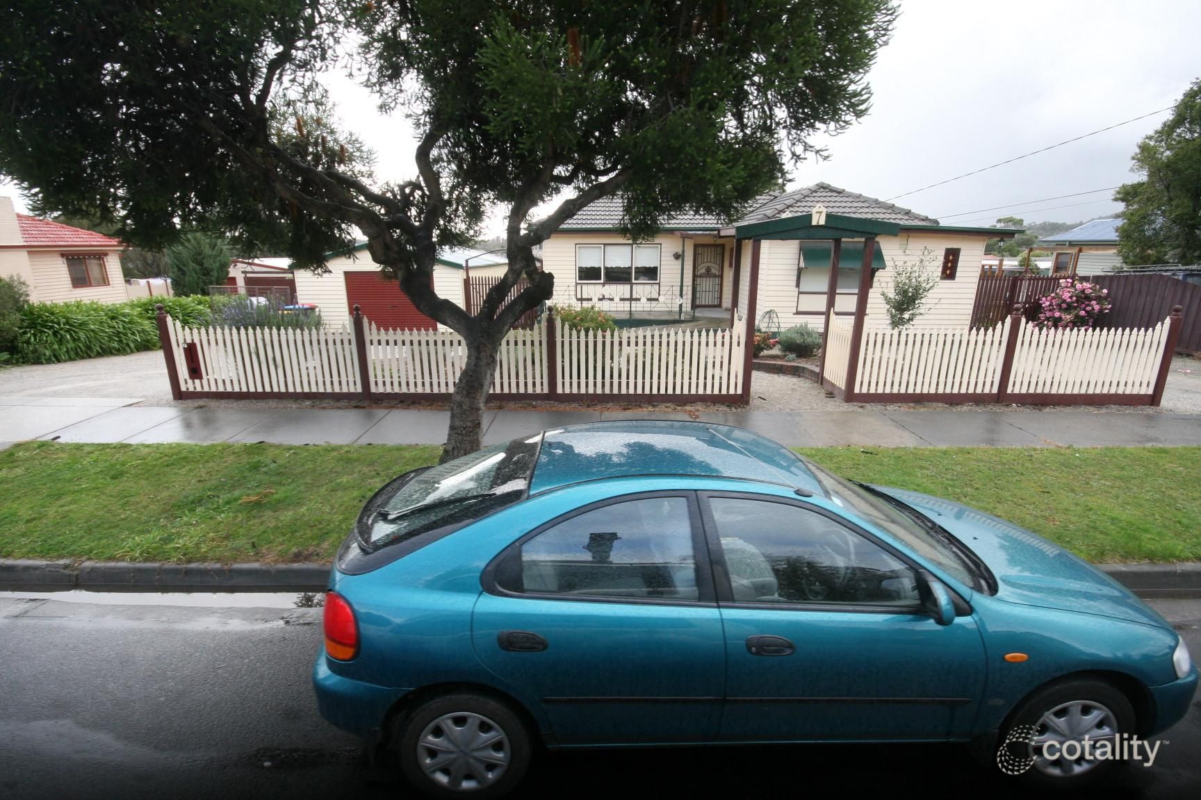 7 Sykes Ave, Ferntree Gully, VIC 3156