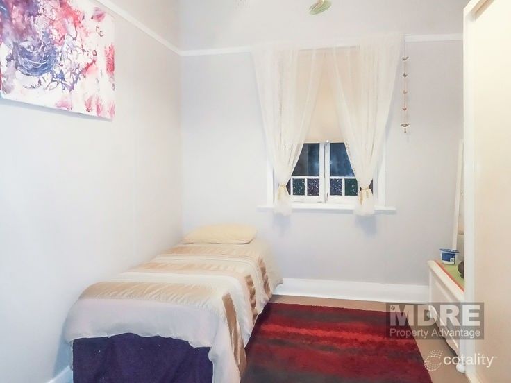 17 Croydon St, Mayfield, NSW 2304