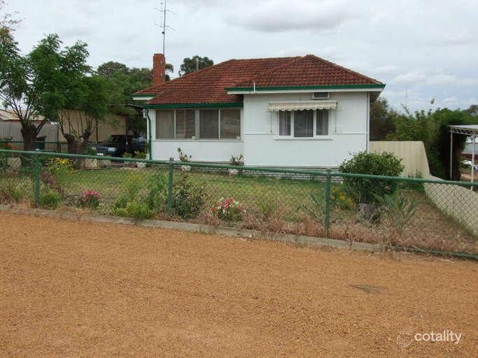 12 Rockett St, Northam, WA 6401