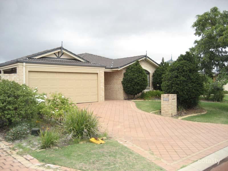7 Shady Lane, Canning Vale, WA 6155